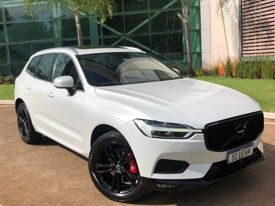 VOLVO XC60 2.0 T5 GASOLINA MOMENTUM AWD GEARTRONIC